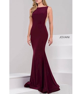 47100 Robe ajustée à col haut