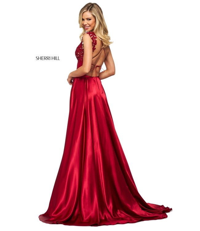 53764 Robe dentelle et satin à coupe en A