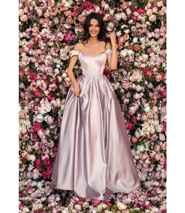 8010 Robe en A satiné