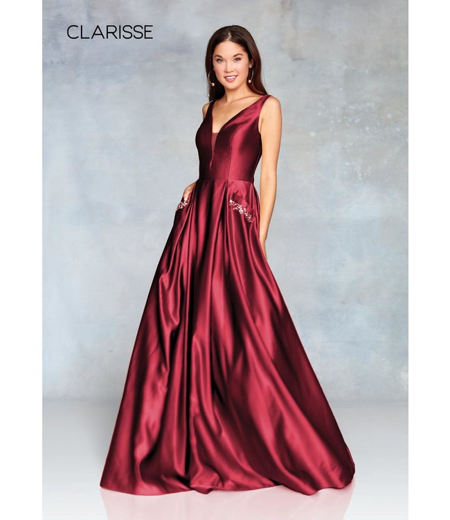 3741 Robe coupe en A et décolleté