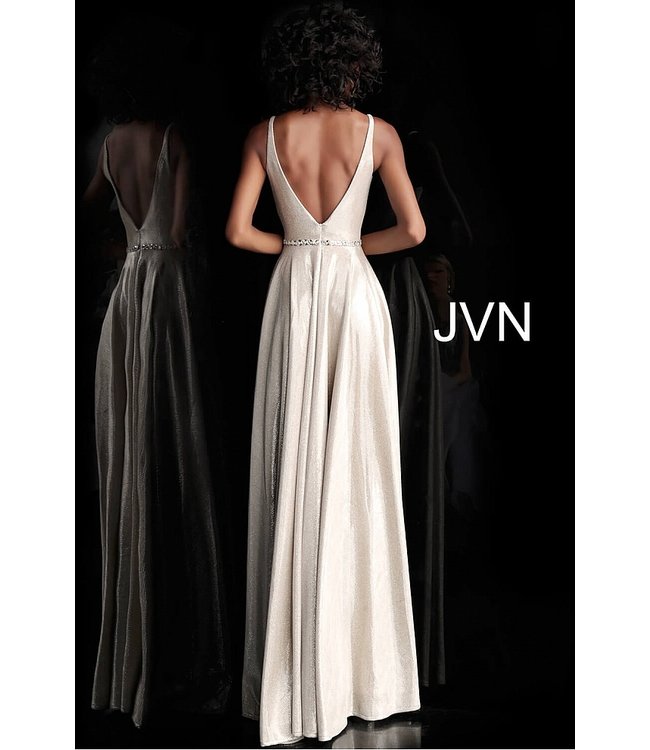 67050 Robe coupe en A scintillante