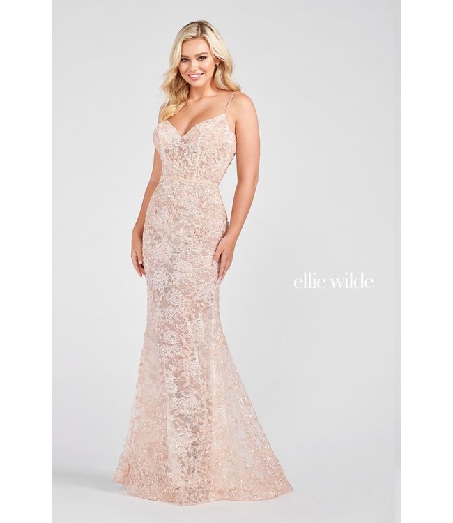 122004 Petal Ajustée avec dentelle