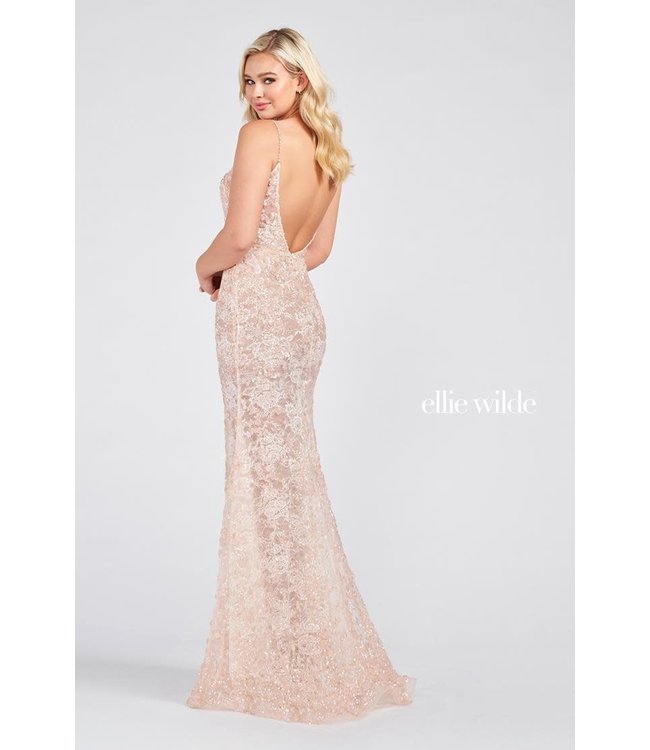 122004 Petal Ajustée avec dentelle