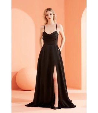 J22055 Robe De Satin Noire