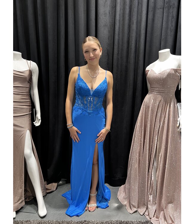 A8015 Robe Ajustée Corset Royal