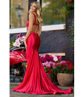 56203 Robe Satinée Ajustée Noire