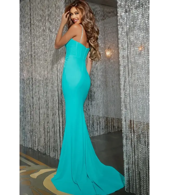 D5020 Robe Ajustée Avec Pierres Turquoise