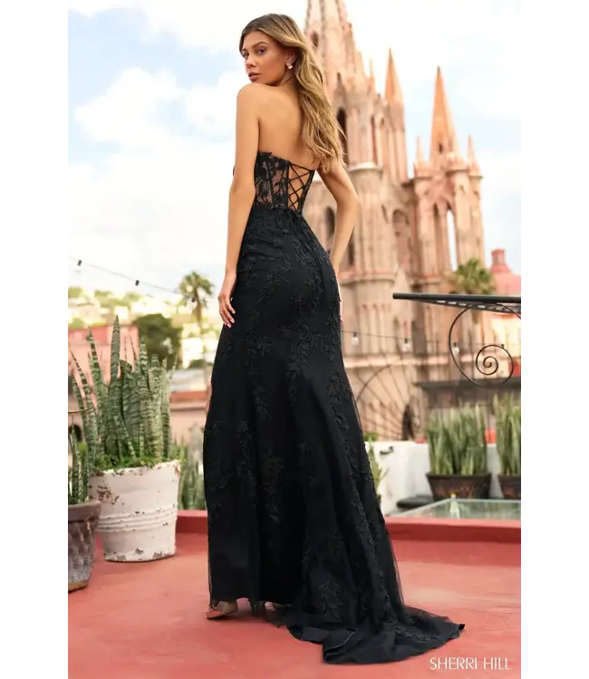 55467 Robe À Broderies Noire