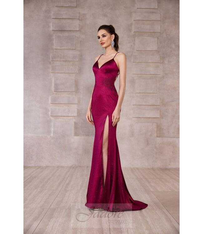 J28019 Robe Ajustée Dos Lacé Bourgogne