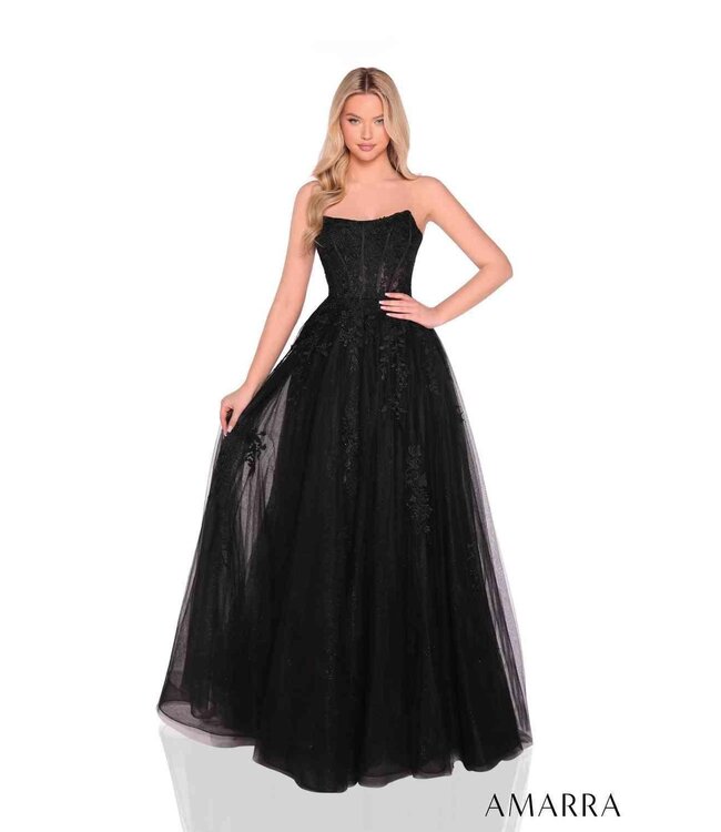 88950 Robe Princesse Brodée Noire