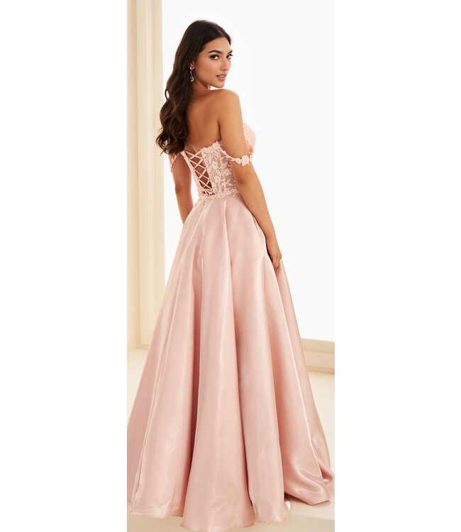 37202 Robe Fluide En Satin Rose Pâle