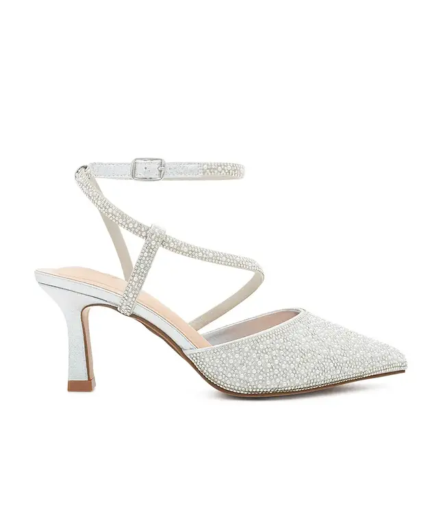 Chaussures pointues à perles