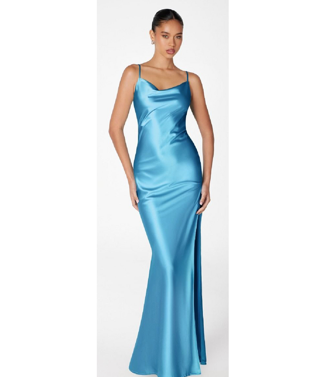 0002 Robe Dos Ouvert Bleu Robin