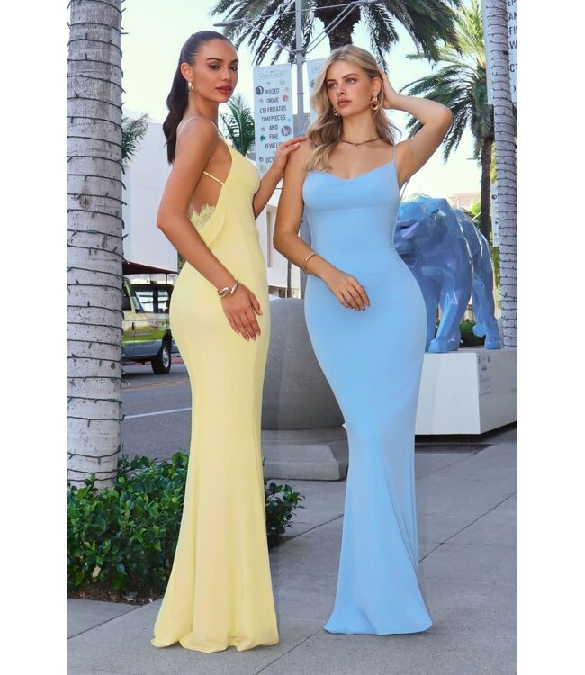 8002 Robe Col Baveux Dos Ouvert Bleu Pâle