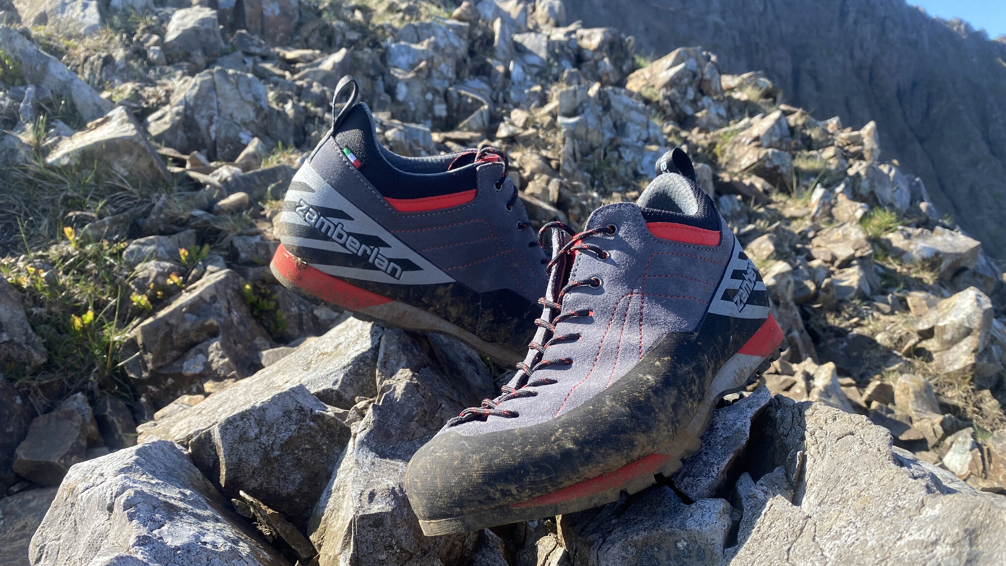 What Are Approach Shoes? The Ultimate Beginner's Guide