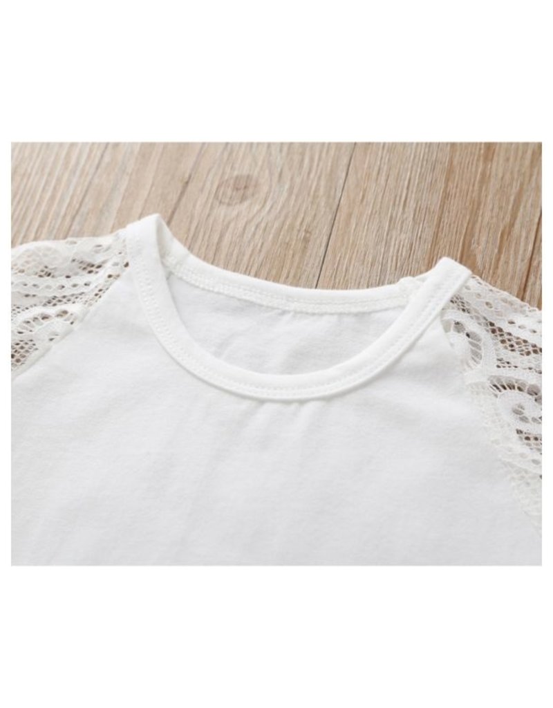 White Onesie w/lace sleeves Hello Baby