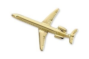 Pin: Embraer 145 Gold