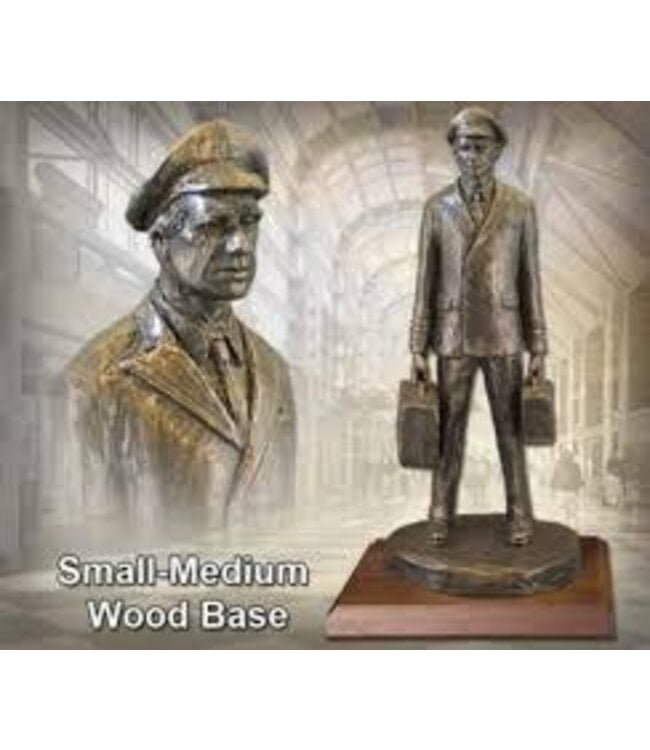michael garman Statue: Airline Captain Bronzetone