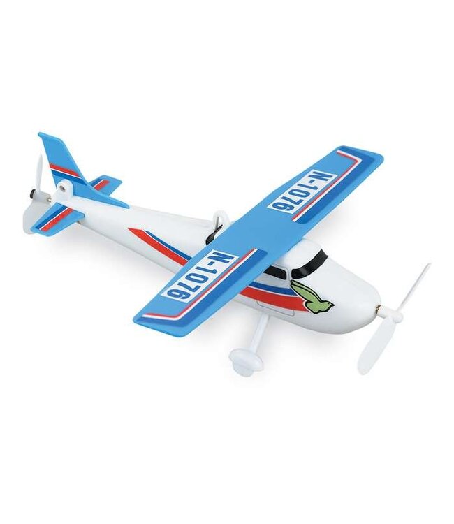 Flying Airplane model: Cessna 172 SKYHAWK