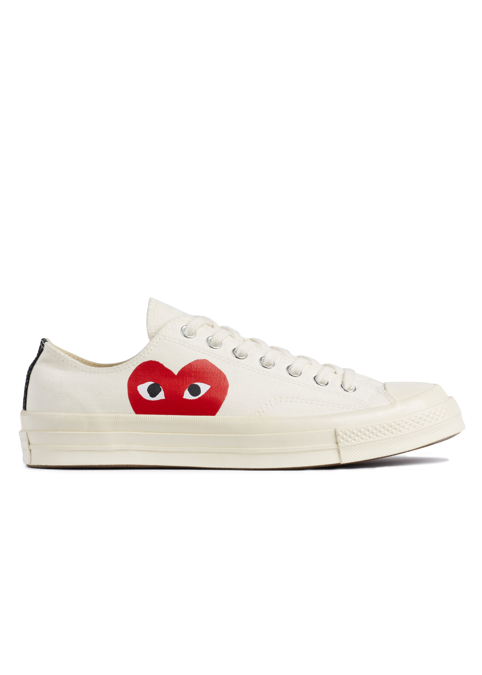 COMME DES GARÇONS PLAY X CONVERSE Classic White Low Tops