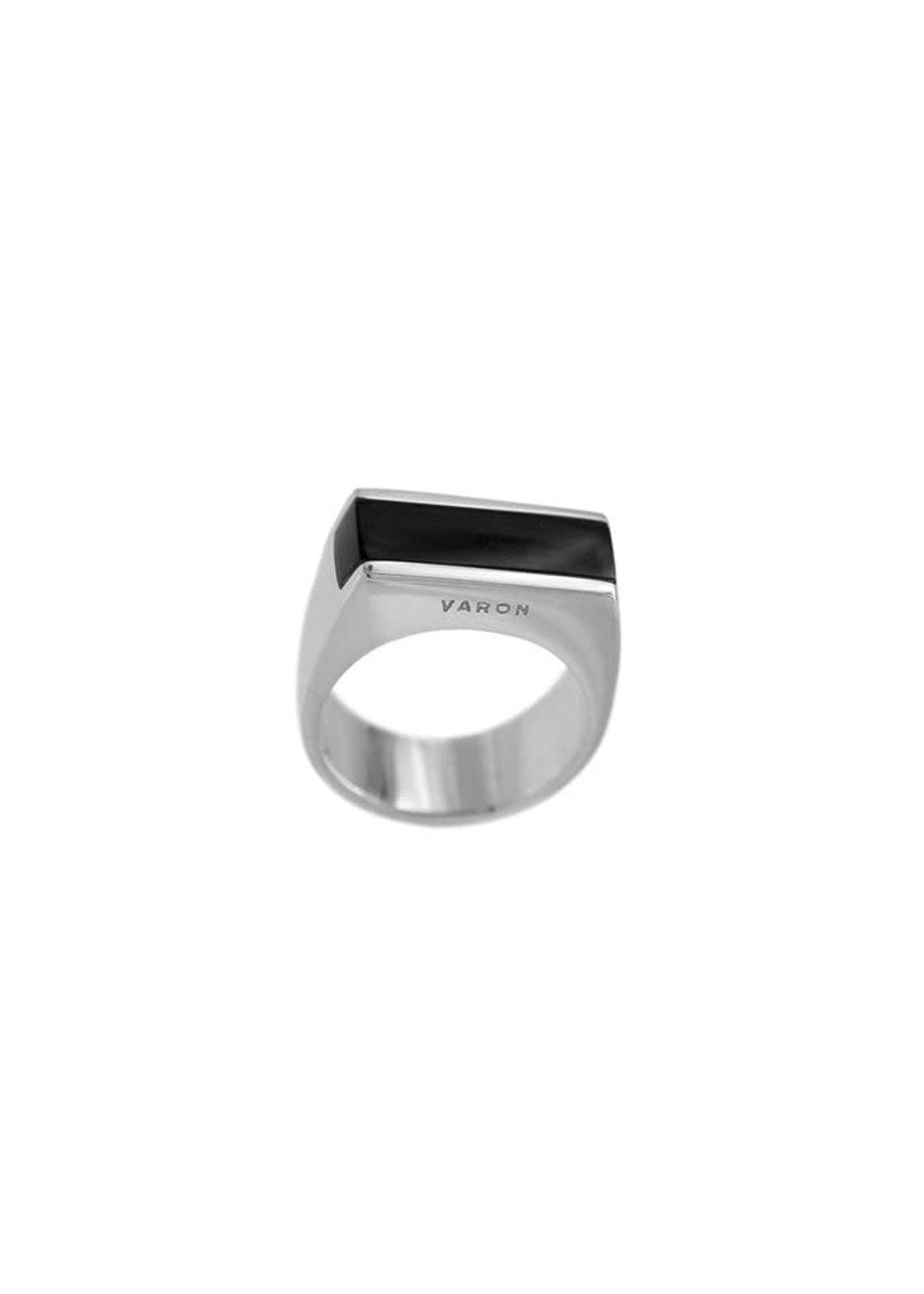 VARON AA Signet Ring in Onyx and Sterling Silver