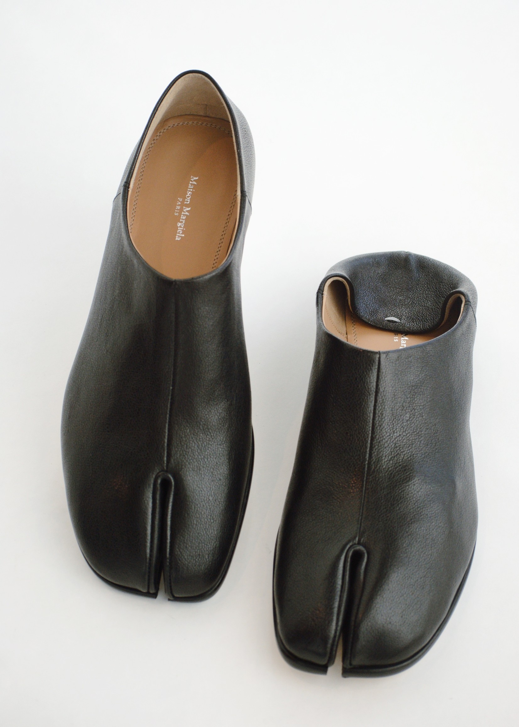 Maison Margiela Mens Tabi Slip On Shoe in Black - NOW OR NEVER