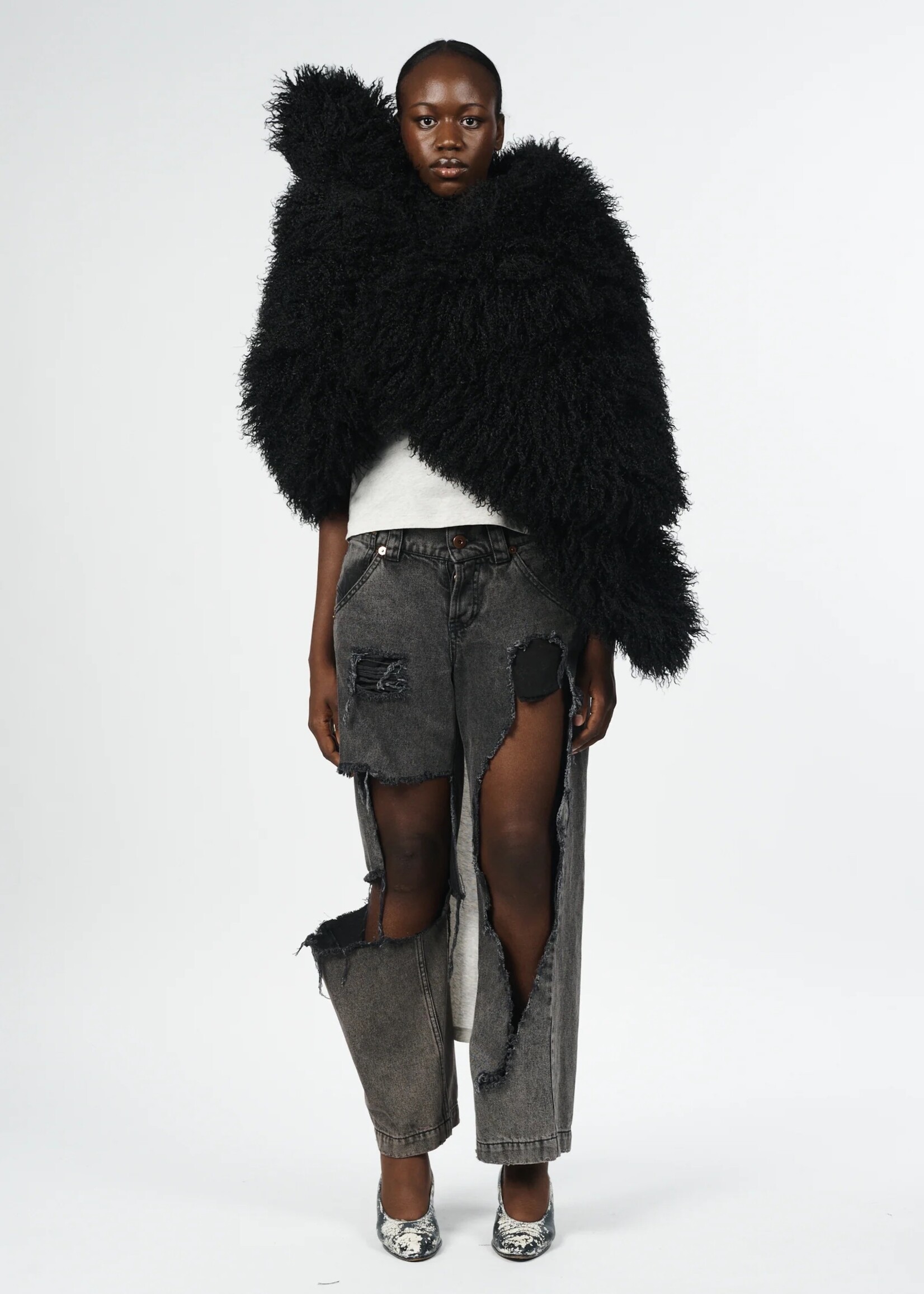 VAQUERA Oversized Faux Fur Stole in Black