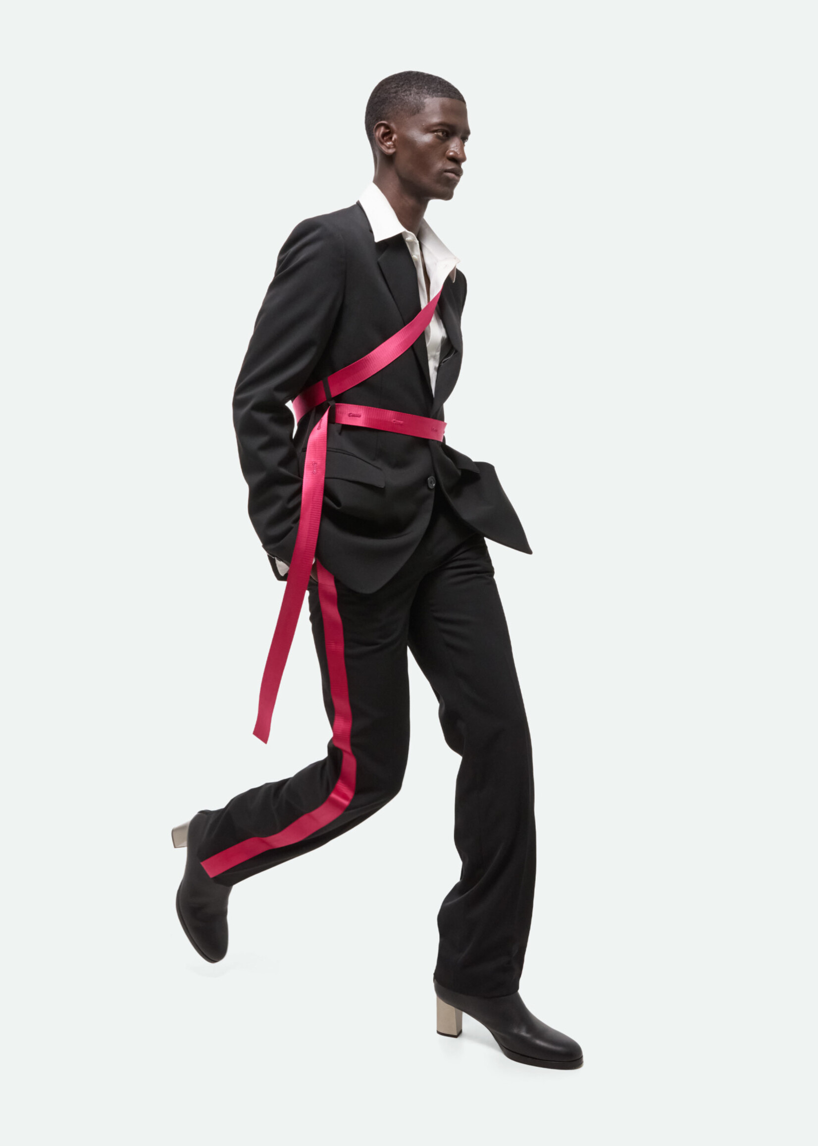 HELMUT LANG BY PETER DO Seatbelt Blazer in Black and Fuchsia
