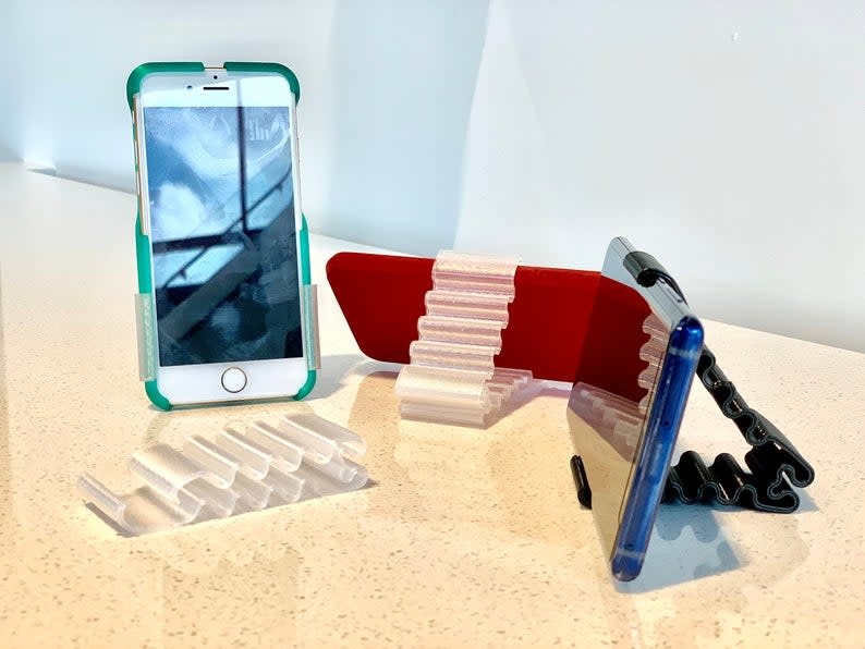 MAKE IT BY MARKO PHONE CLIP BLACK