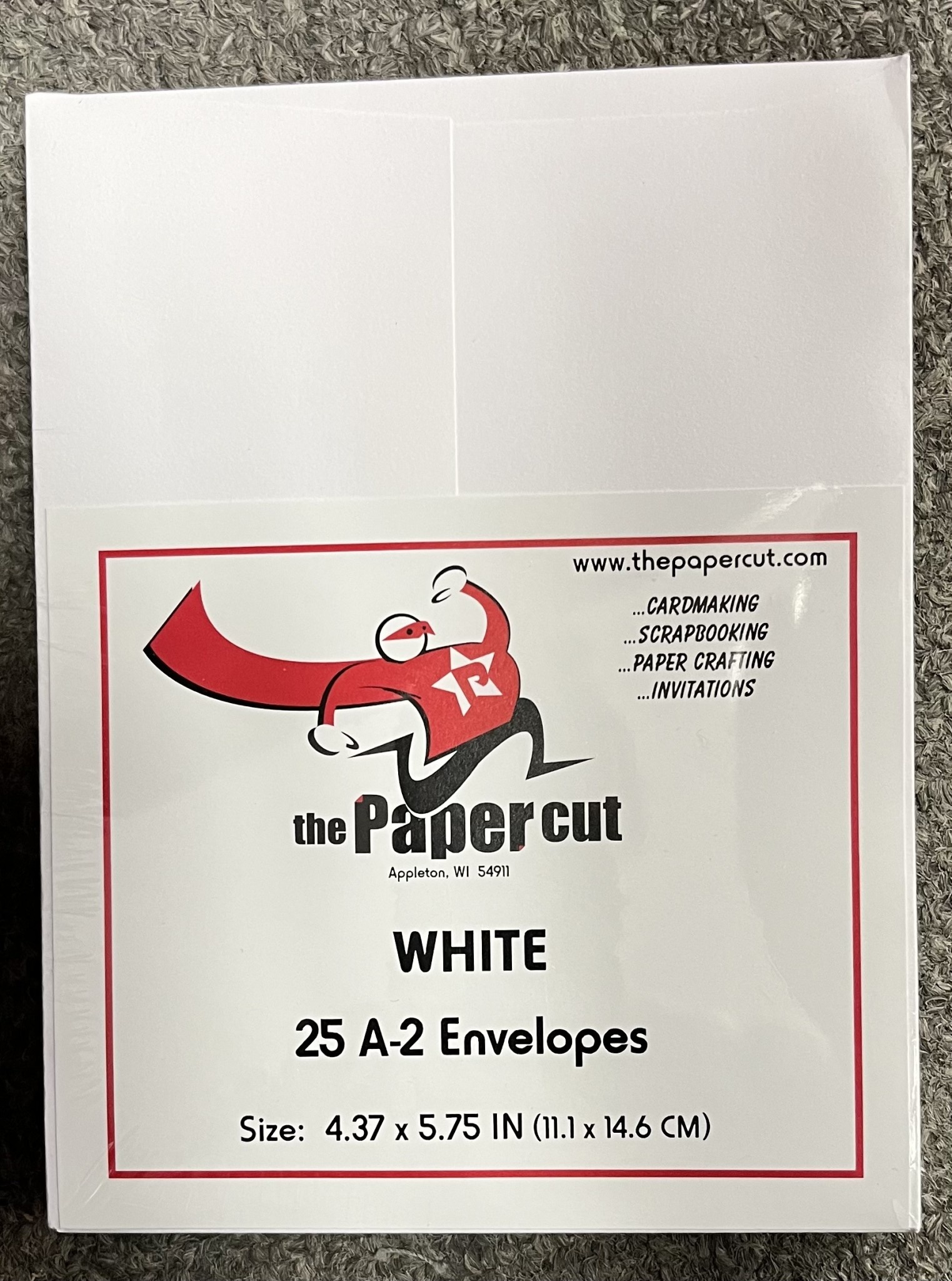 PAPER CUT THE PAPER CUT 25 A-2 WHITE COUGAR OPAQUE 70lb ENVELOPES