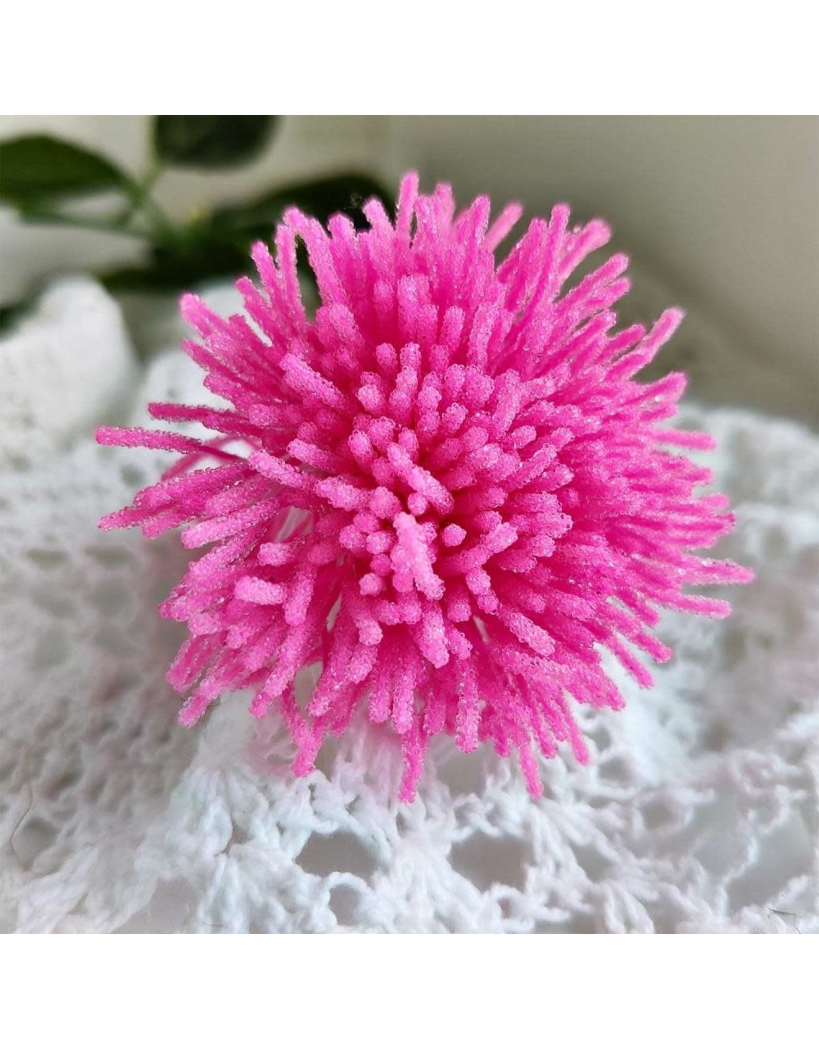 DRESS MY CRAFT DRESS MY CRAFT NEON PINK SUGAR THREAD POLLENS