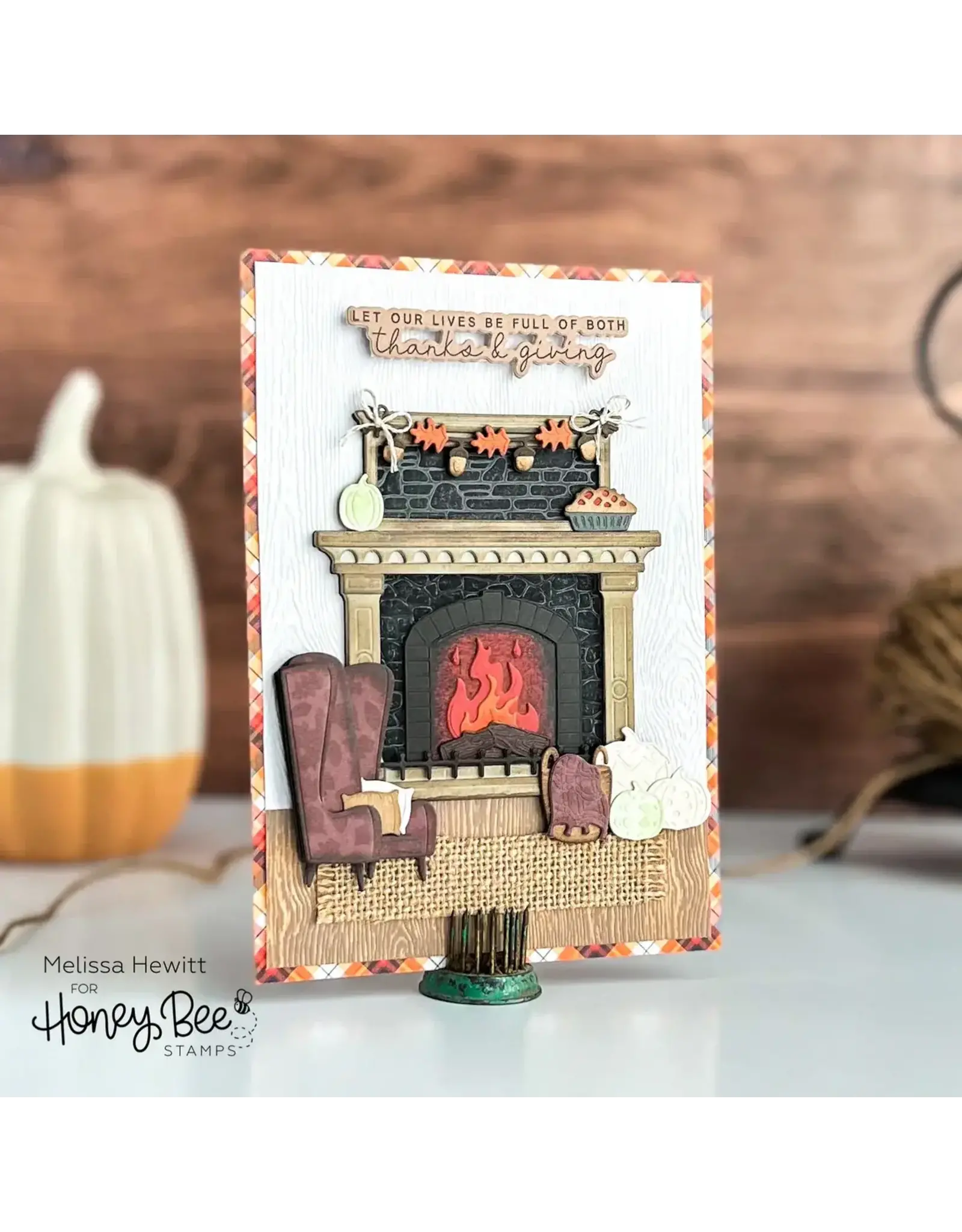 HONEY BEE HONEY BEE STAMPS LOVELY LAYERS: FIREPLACE DIE SET