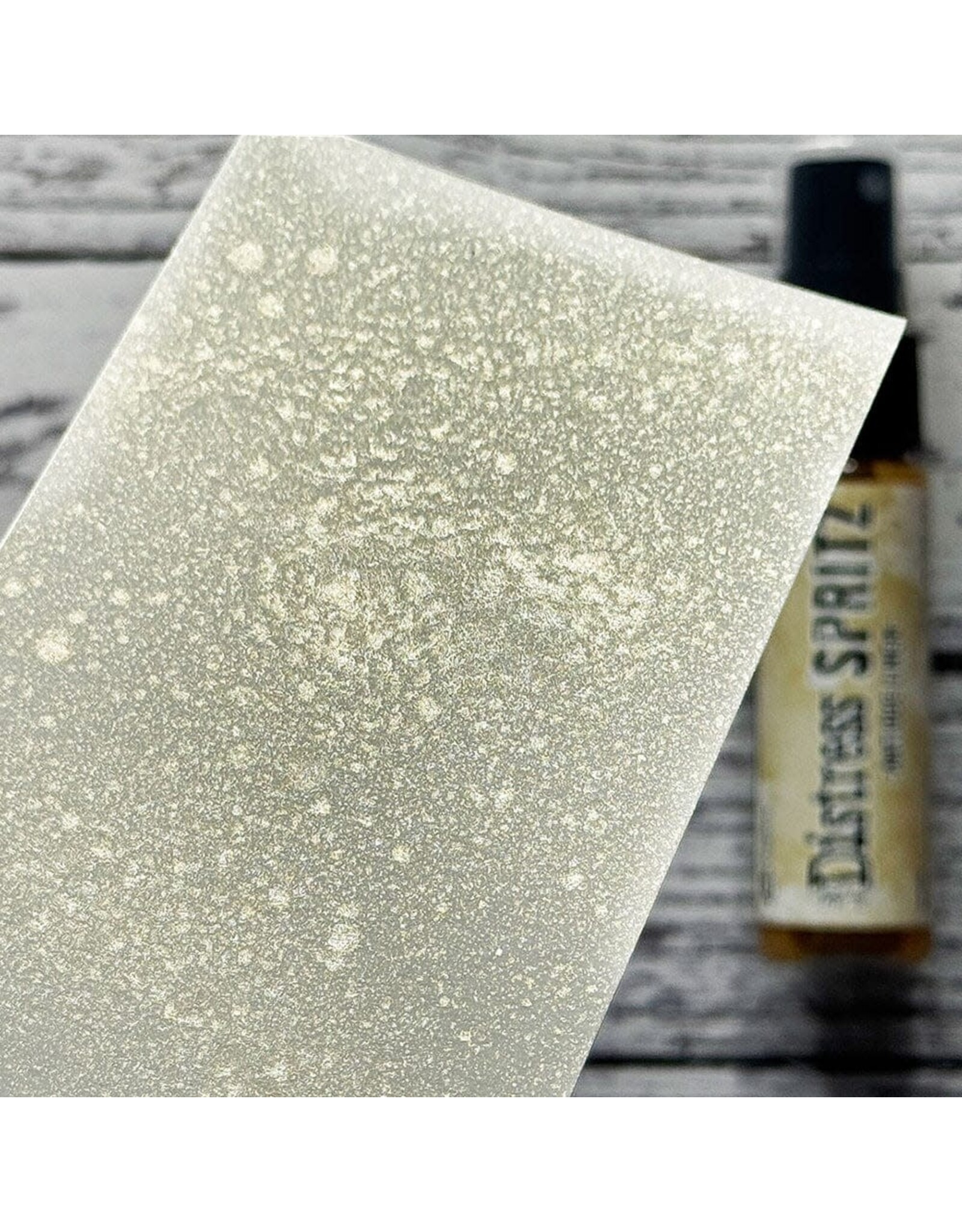 RANGER TIM HOLTZ DISTRESS SPRITZ ANTIQUE LINEN 1OZ