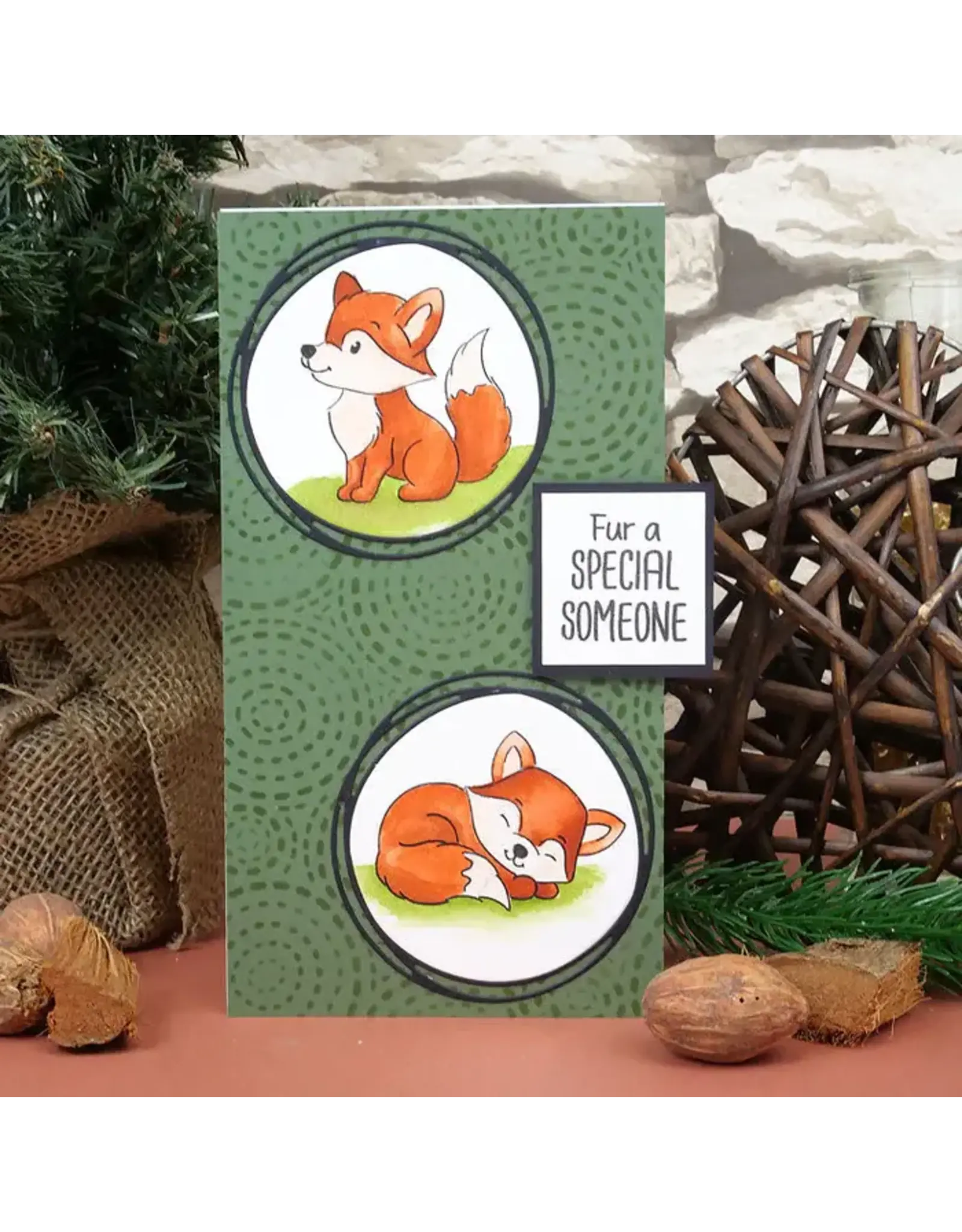 HUNKYDORY CRAFTS LTD. HUNKYDORY MOONSTONE SKETCHY NESTING FRAMES - CIRCLES DIE SET