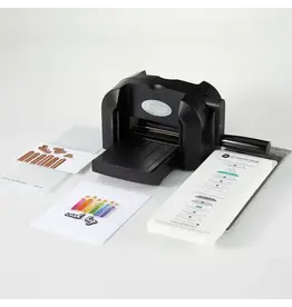 SPELLBINDERS SPELLBINDERS SIMON HURLEY BLACK PLATINUM SCOUT DIE CUTTING & EMBOSSING MACHINE