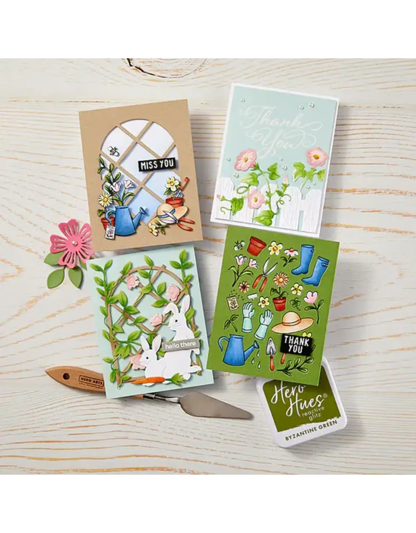 HERO ARTS HERO ARTS IN THE GARDEN COLLECTION GARDENING TOOLS & FLOWERS COVER PLATE DIE