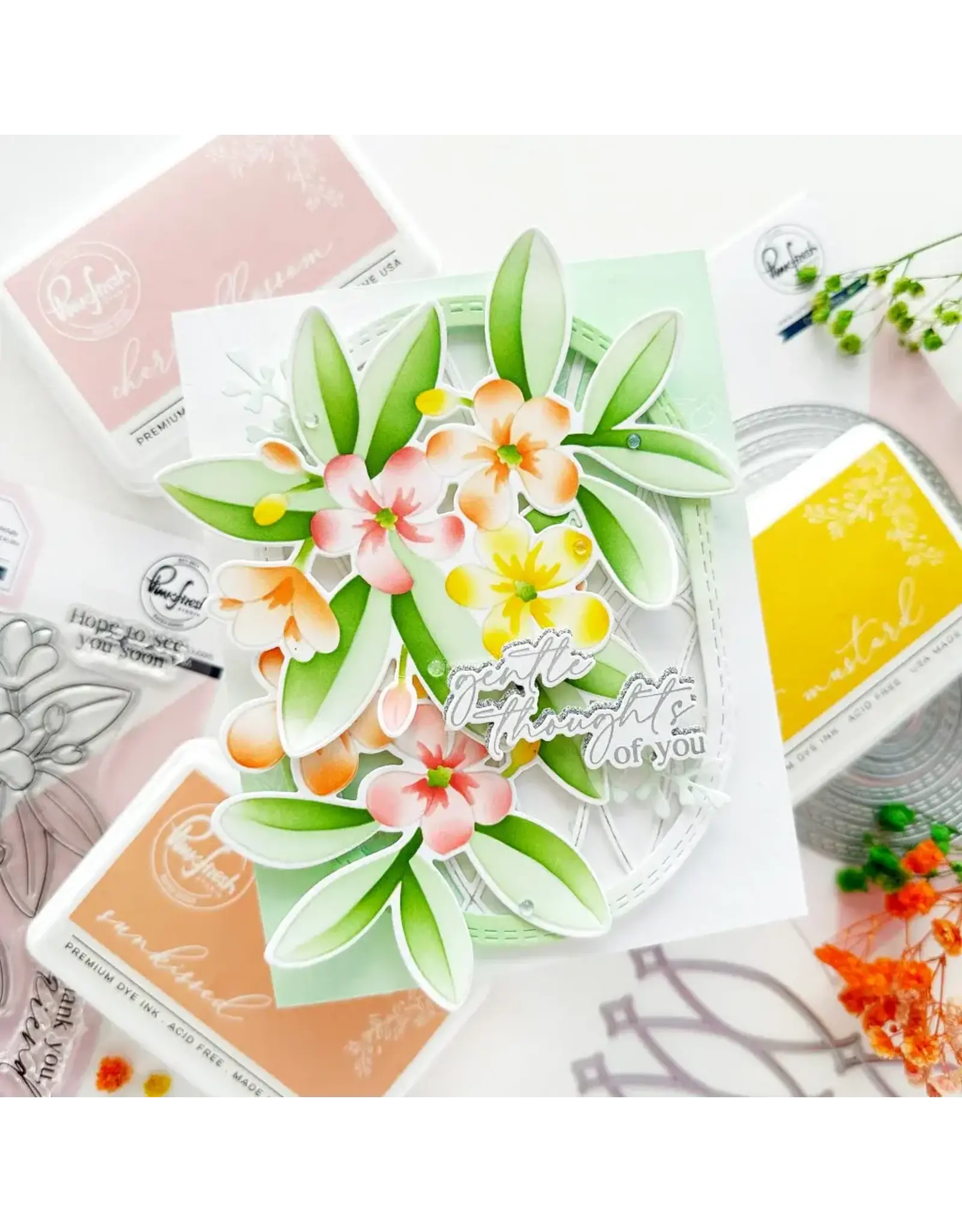 PINKFRESH PINKFRESH STUDIO PLUMERIA STENCIL SET 5/PK