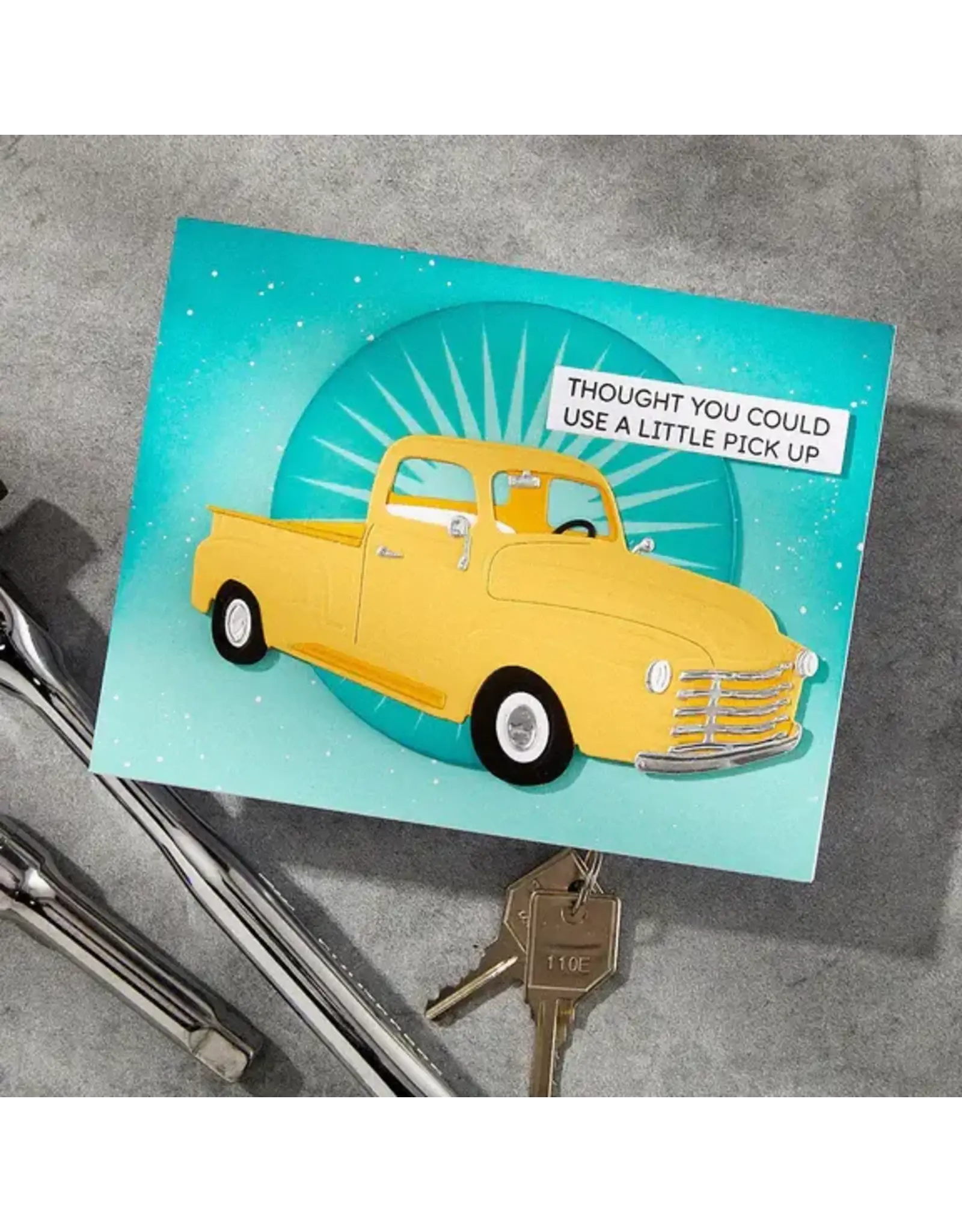 SPELLBINDERS SPELLBINDERS MINDY EGGEN THE CLASSIC ROAD LEGENDS TIMELESS TRUCK ETCHED DIE SET