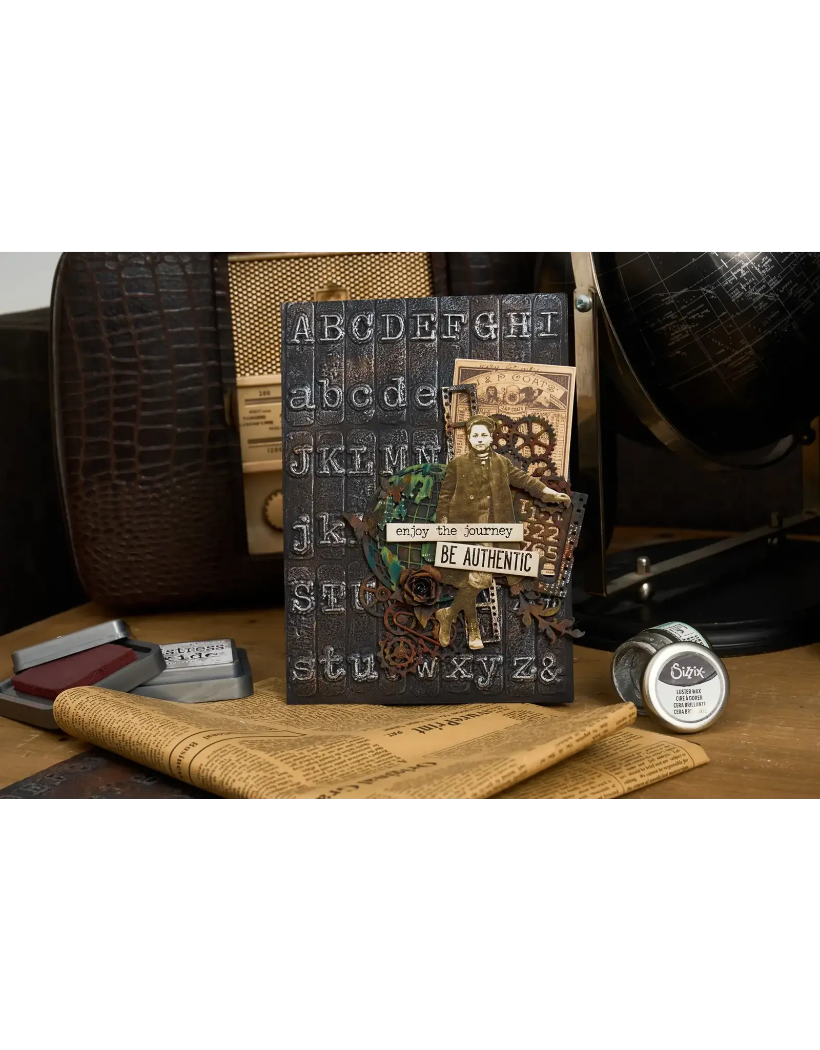 SIZZIX SIZZIX TIM HOLTZ 3D TEXTURE FADES TYPEWRITER LARGE A5 EMBOSSING FOLDER