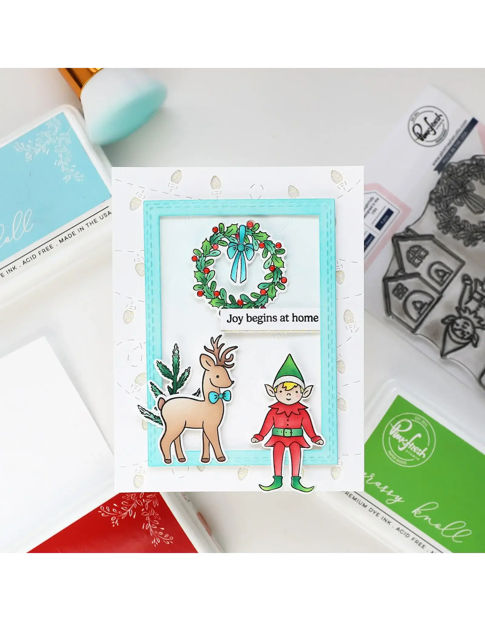 PINKFRESH PINKFRESH STUDIO THE SHELF EDIT: MAGIC OF THE SEASON STENCIL SET 6/PK