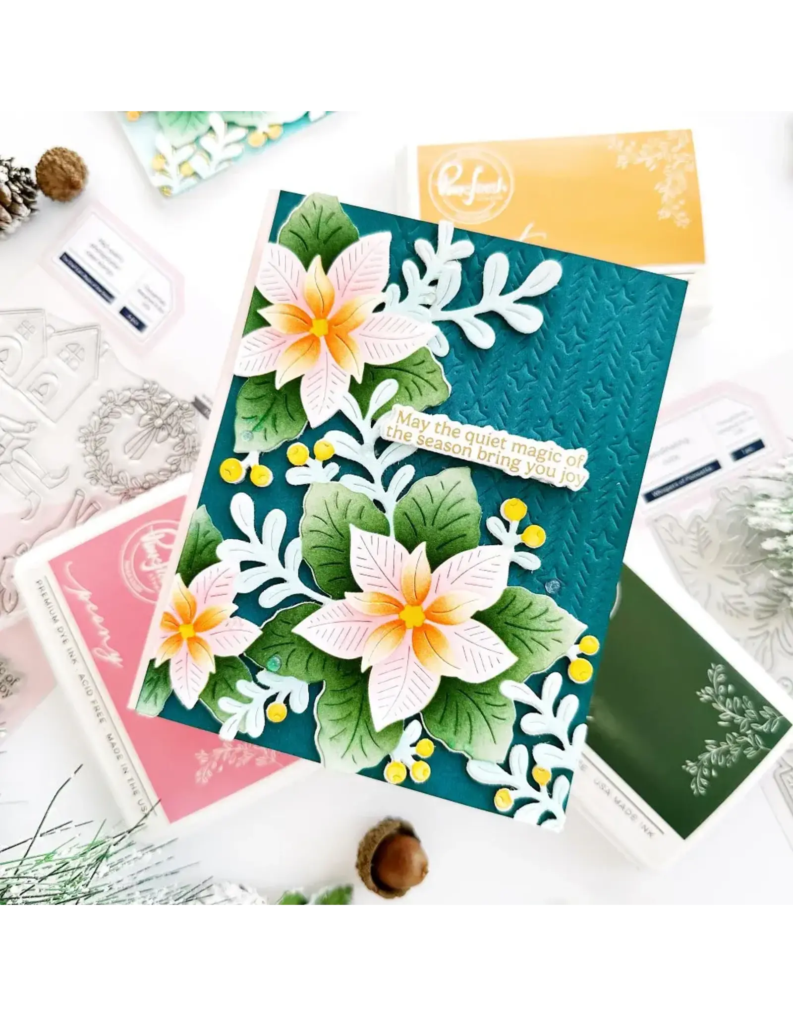 PINKFRESH PINKFRESH STUDIO THE SHELF EDIT: MAGIC OF THE SEASON CLEAR STAMP SET