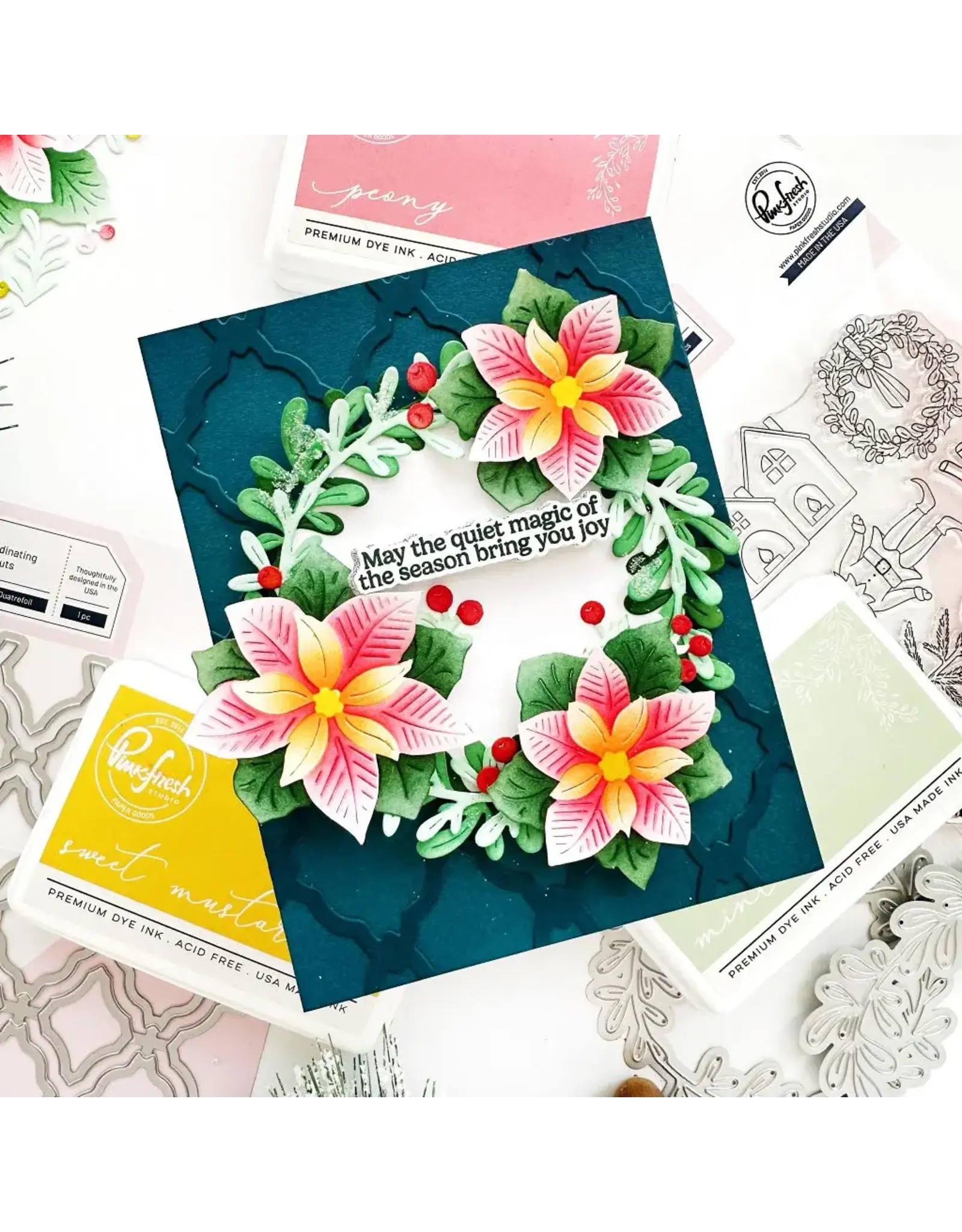 PINKFRESH PINKFRESH STUDIO INTERLACED QUATREFOIL DIE