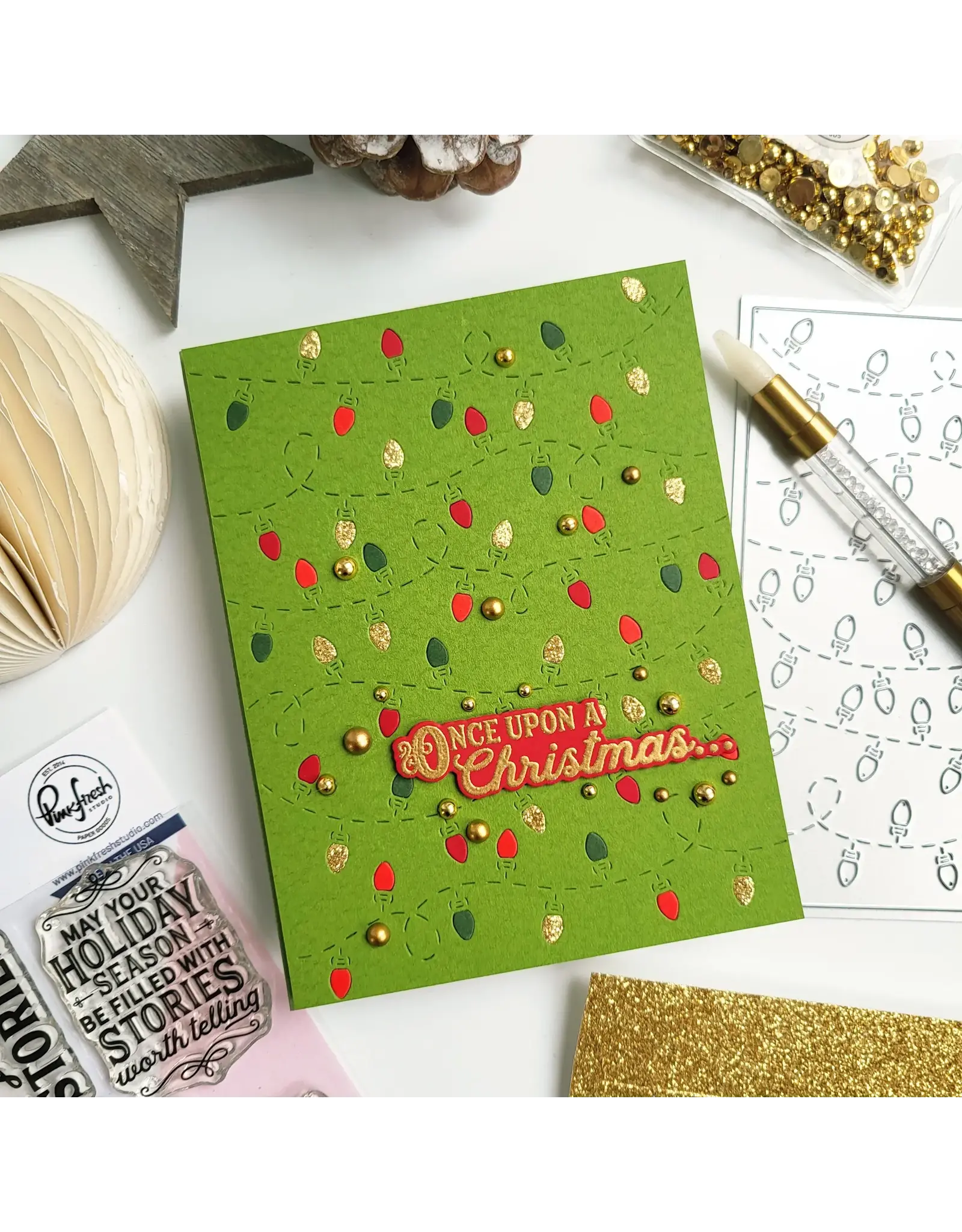 PINKFRESH PINKFRESH STUDIO CHRISTMAS LIGHTS COVERPLATE DIE