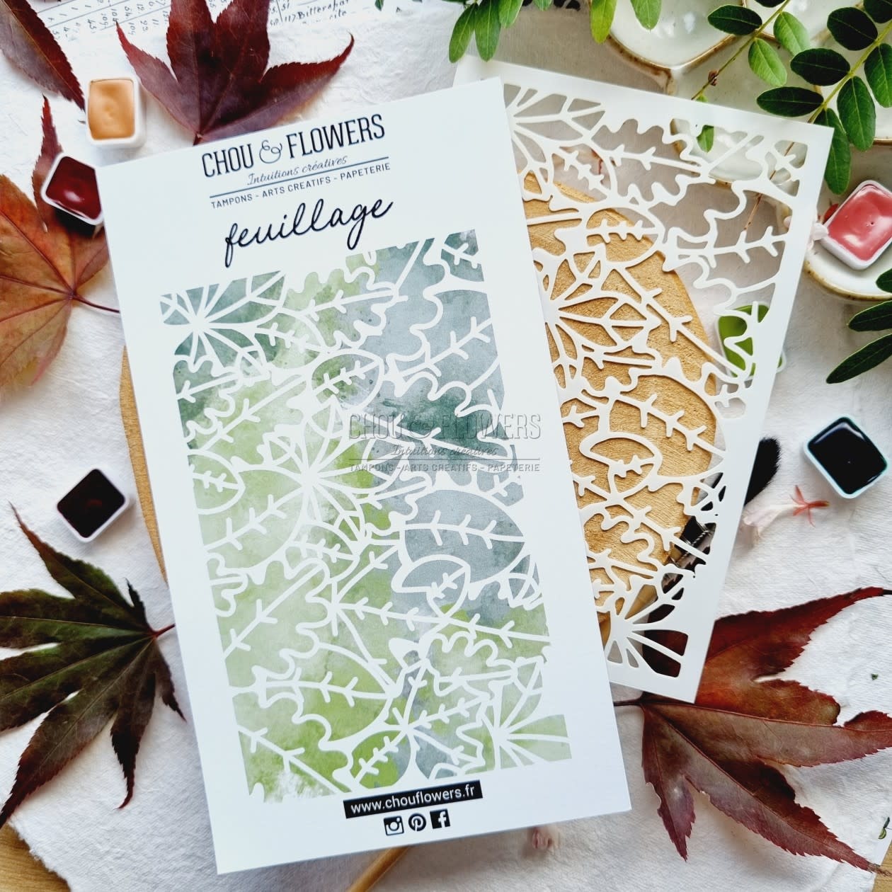 CHOU & FLOWERS CHOU & FLOWERS COLLECTION L'ORÉE DES BOIS LES POCHOIRS A6 FEUILLAGES