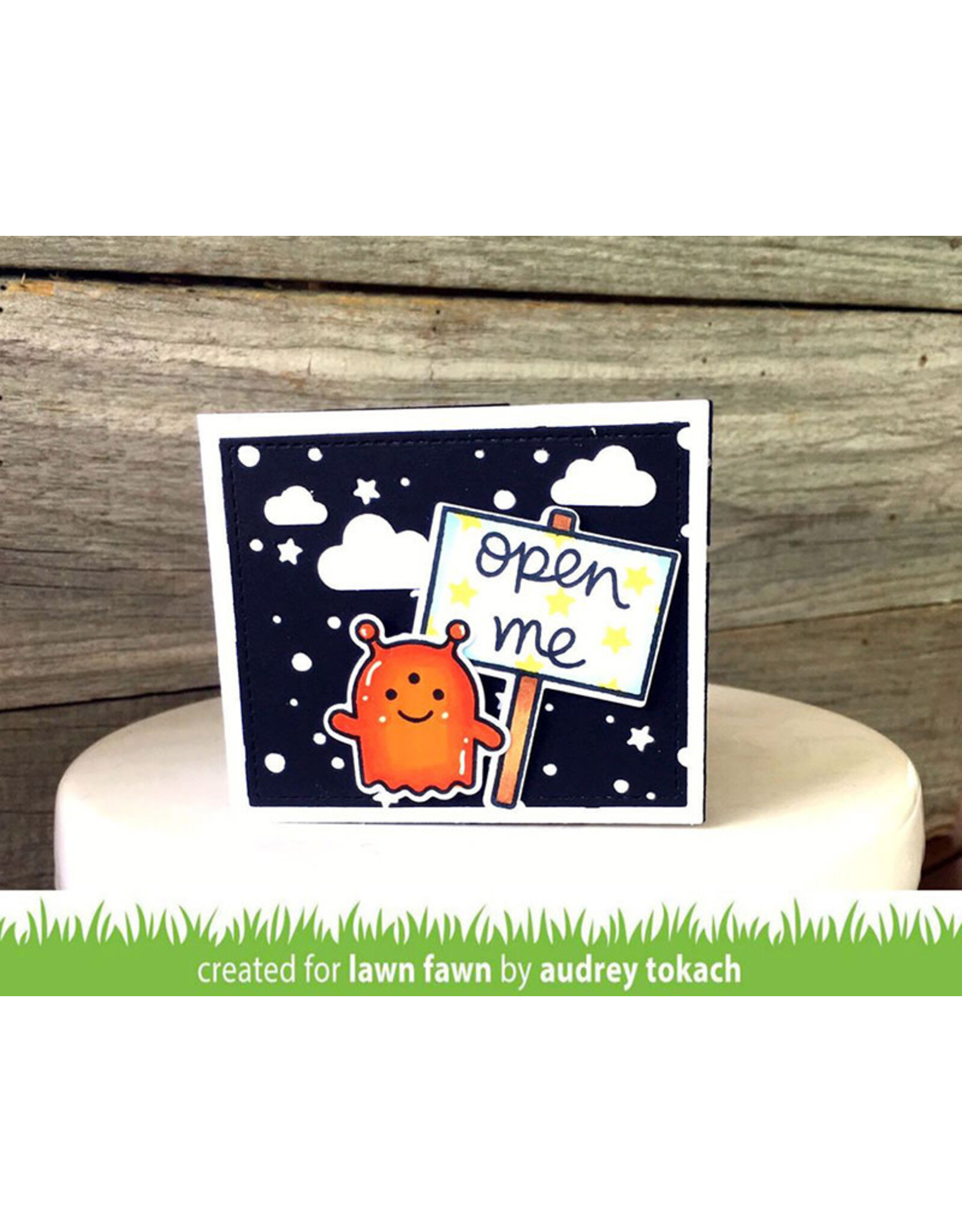 LAWN FAWN LAWN FAWN CENTER PICTURE WINDOW CARD DIE SET