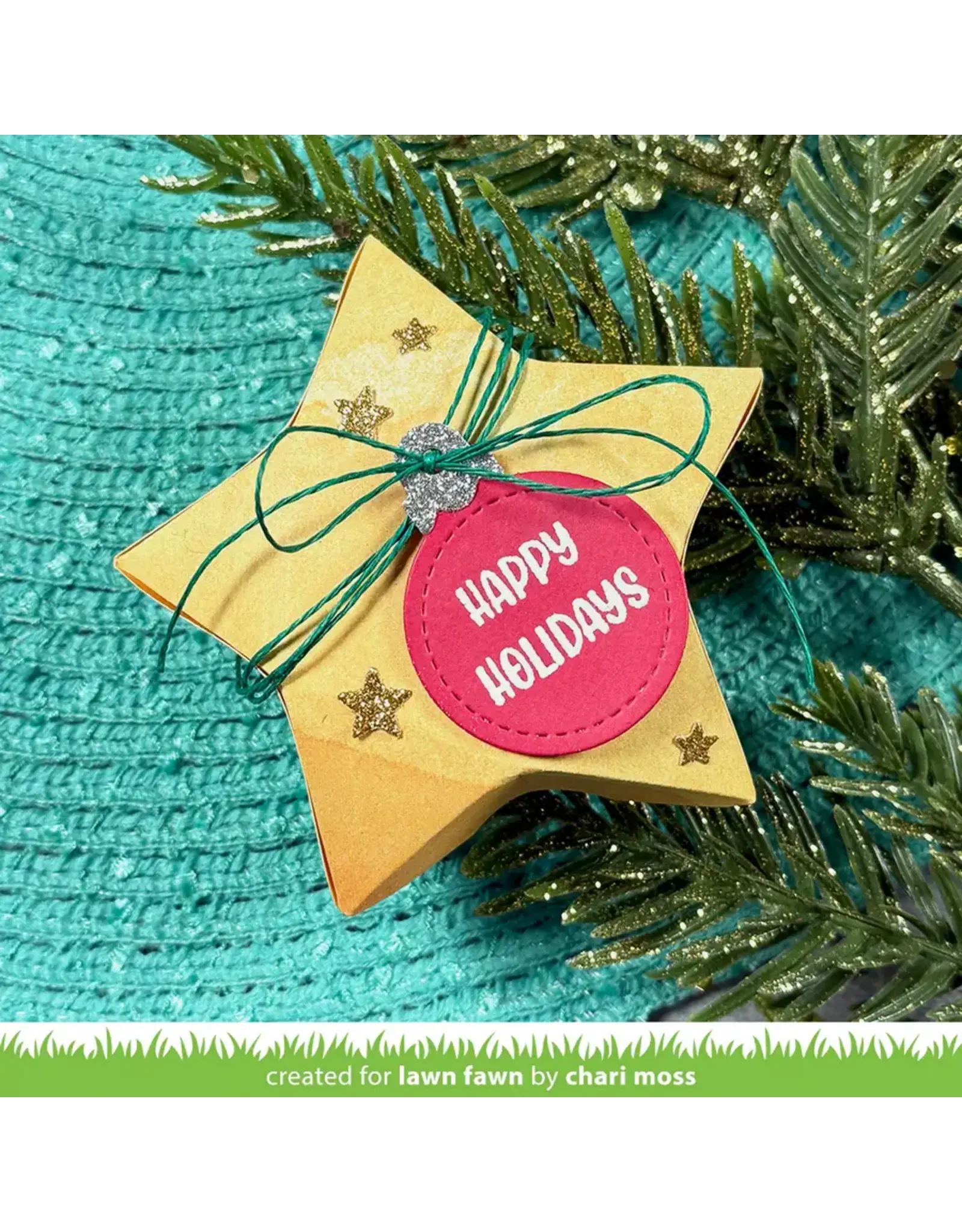 LAWN FAWN LAWN FAWN STAR TREAT BOX DIE