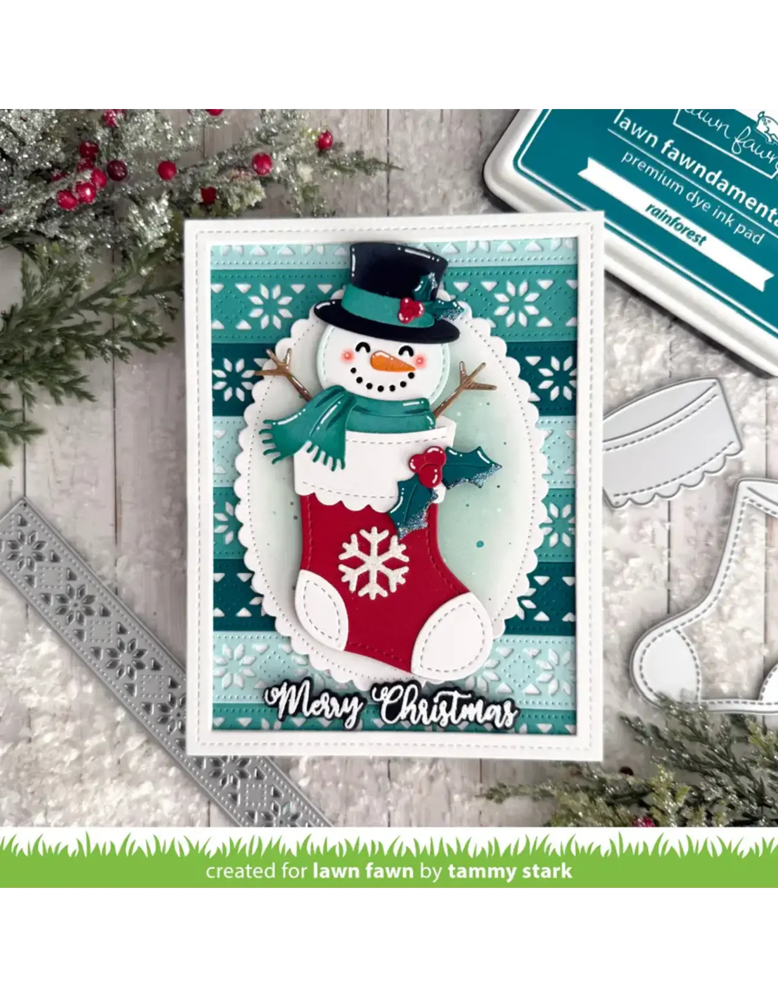 LAWN FAWN LAWN FAWN CHRISTMAS STOCKING DIE SET