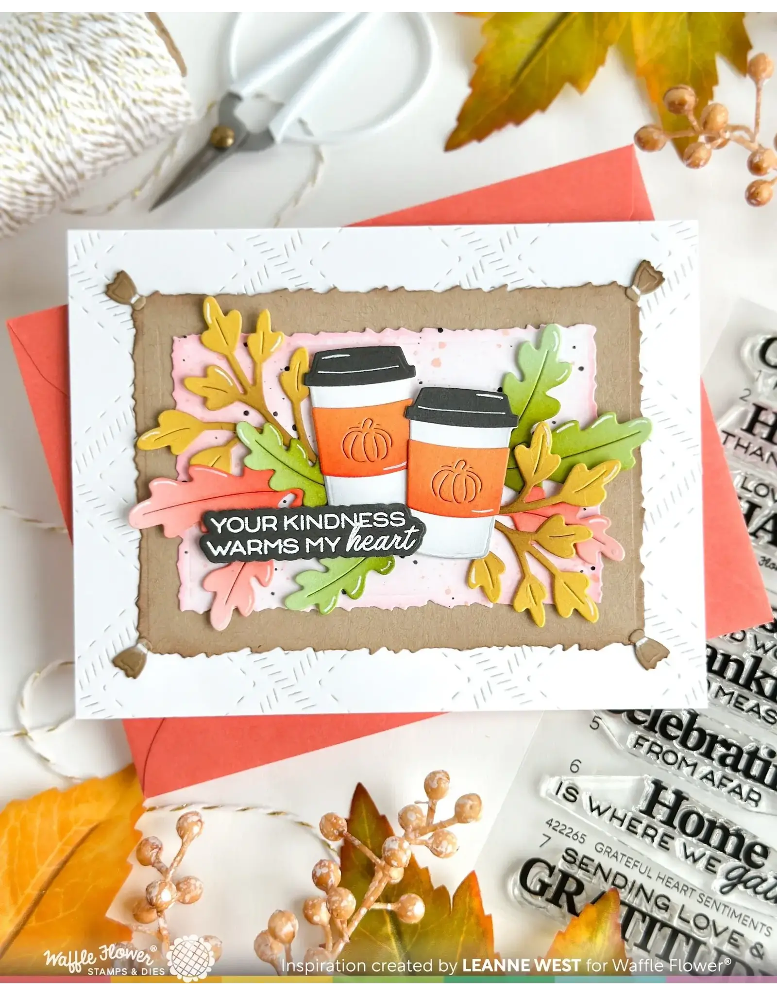 WAFFLE FLOWER WAFFLE FLOWER FRINGE FRAMES DIE SET