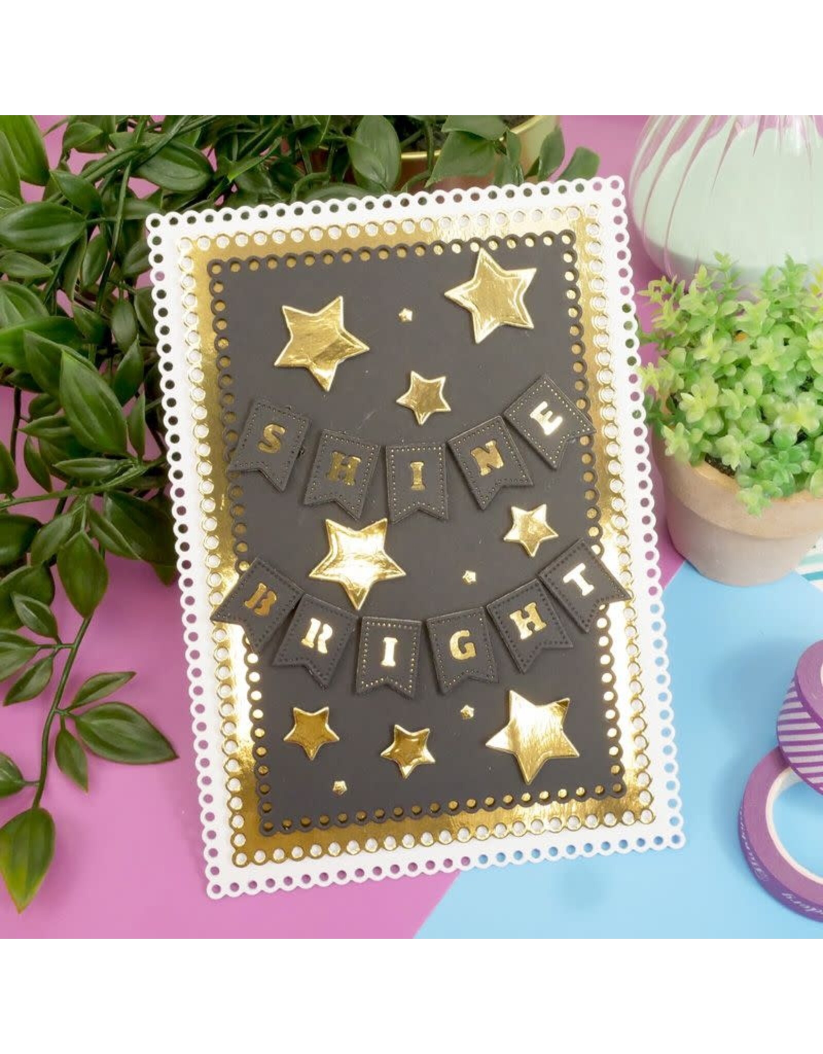 HUNKYDORY CRAFTS LTD. HUNKYDORY MOONSTONE BANNER BUNTING ALPHABET & NUMBERS DIE SET