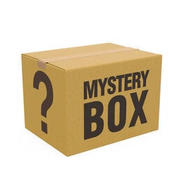 SCRAPBOOK CENTRALE MYSTERY BOX//BOITE MYSTÈRE